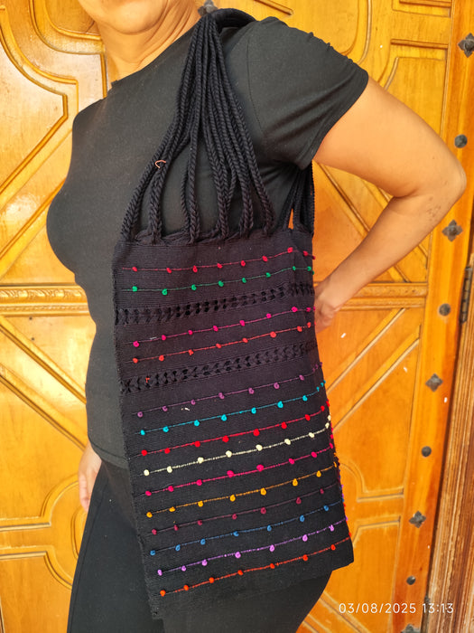 Sac cabas artisanal noir en tissu rayé